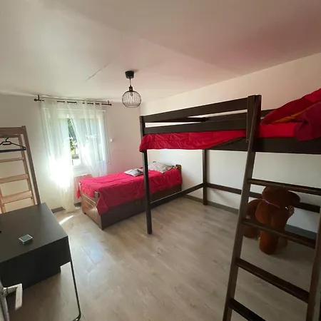 Сasa de vacaciones Bienvenue Entre Lacs, Balades Et Culture Salmiech