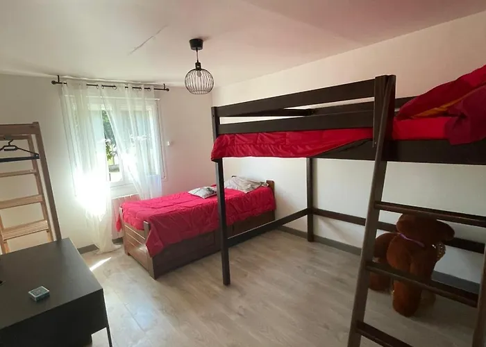 Vakantiehuis Bienvenue Entre Lacs, Balades Et Culture Salmiech